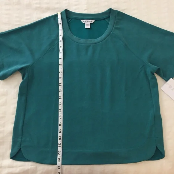 Athleta Green Seasoft Sweatshirt Tee - Picture 16 of 16